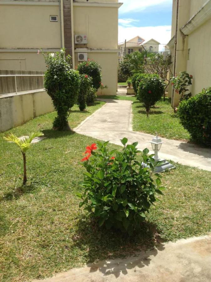 Lovely Apartment In Flic En Flac, Close To The Beach And All Amenities. 外观 照片
