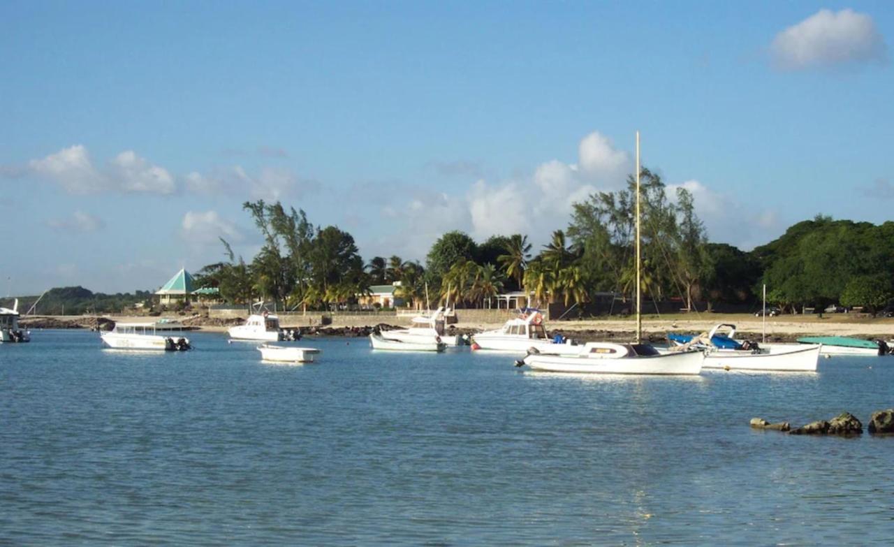 Lovely Apartment In Flic En Flac, Close To The Beach And All Amenities. 外观 照片